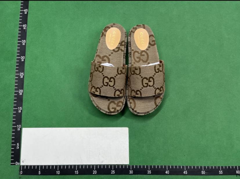 gucci  slippers