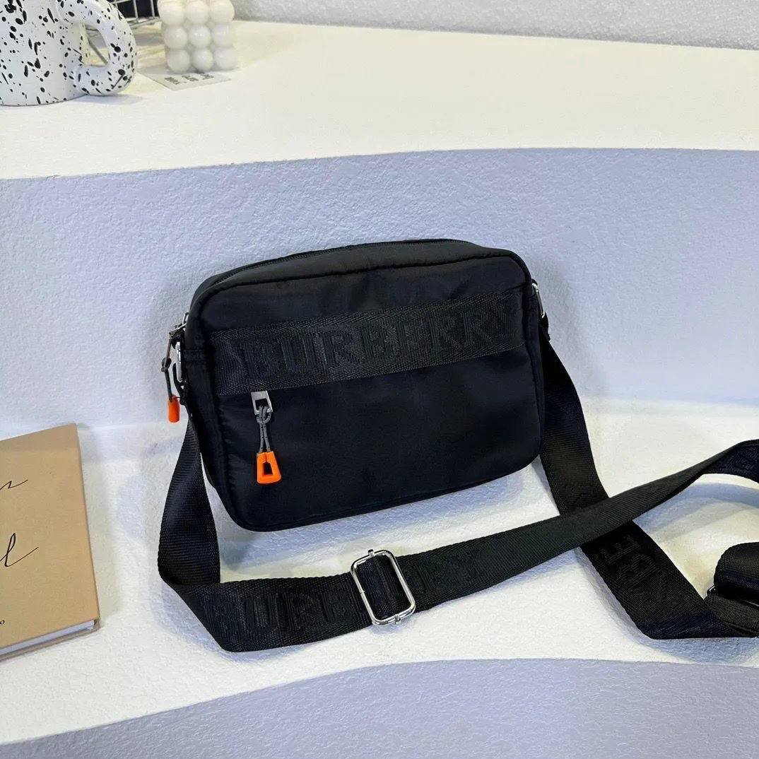   Burberry Bag