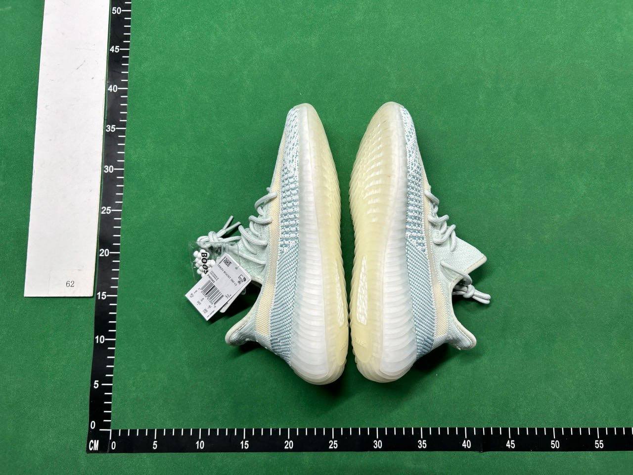  YEEZY 350