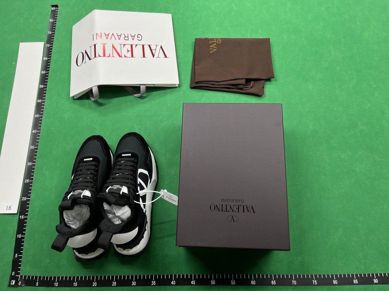 Valentino                                                                                                       