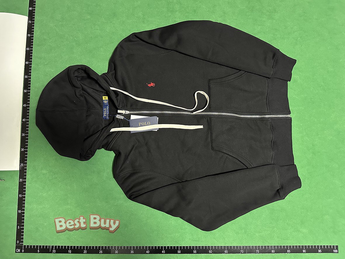 Ralph Lauren sweatshirt                                                                                           