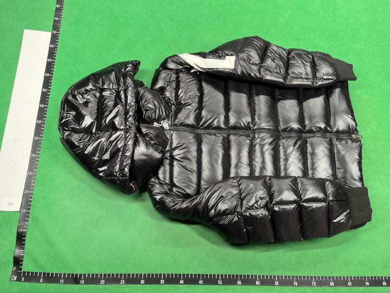Moncler(+13 color)                                                                                               