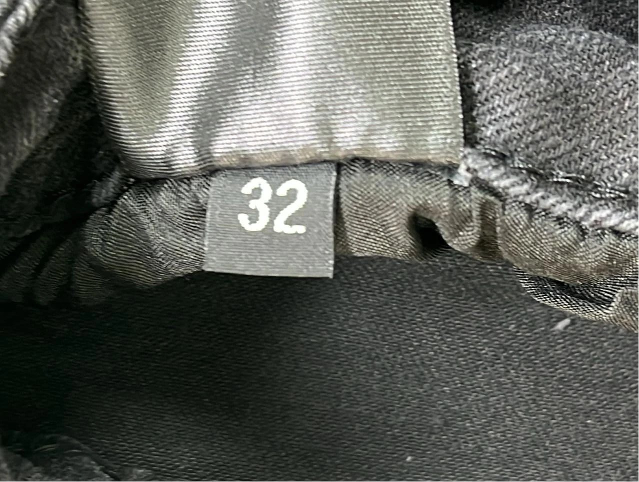 AMIRI Jeans（31+ Styles）